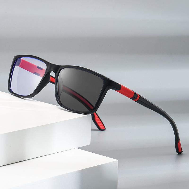 Men Sport Reading Glasses Square pochromic Glasses Presbyopia Reading Eyeglasses Ultra Light Hyperopia +1.0+1.5+2.0 To +4.0