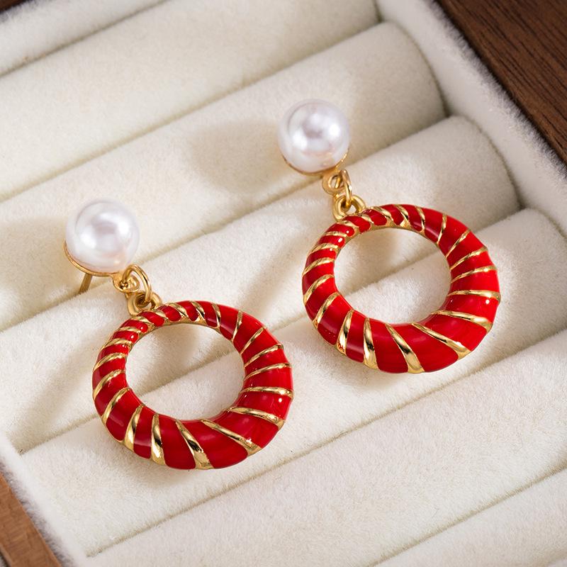 Colorful Stainless Steel Pearl Hollow Stud Earrings for Women - High-Grade Titanium Steel.