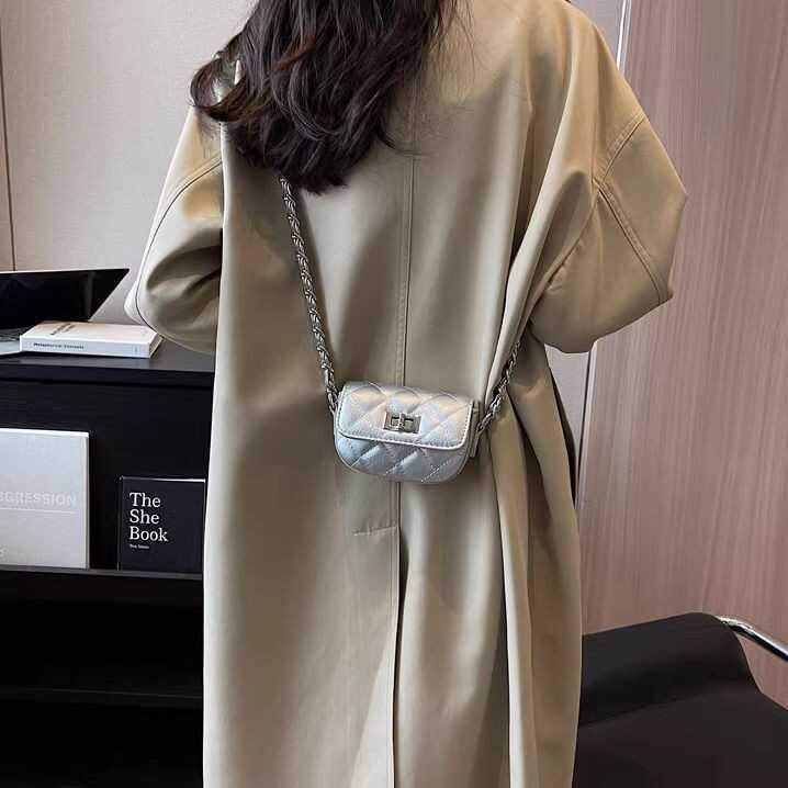 Women's Bags, Small and Fashionable Versatile Chains, Niche Crossbody Bag, Black Mini Coin Wallet, Women