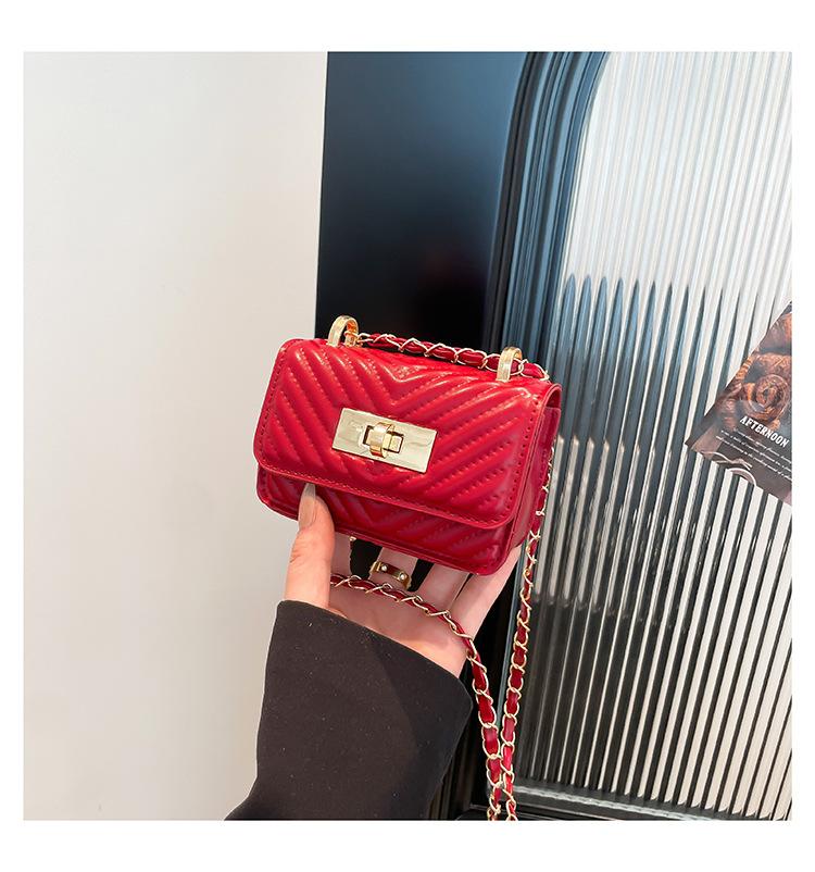 2026 5 Color NEW Design Bags for Women, Trendy New Western-style Chain Mini Crossbody Bags, Fashionable Temperament Bags