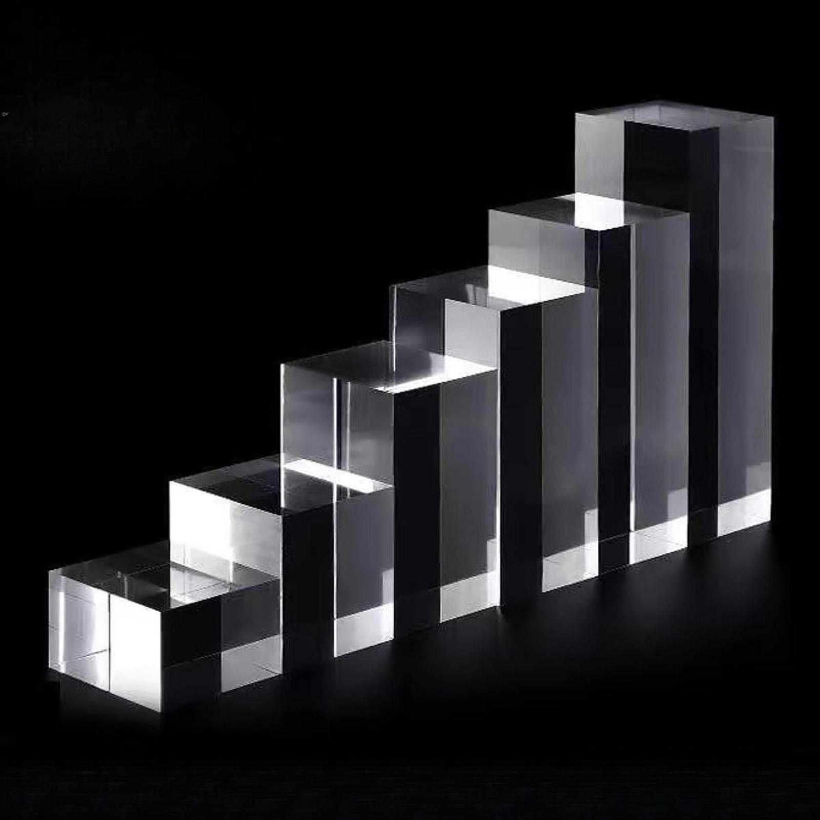 

6 Акриловых квадратных демонстрационных блоков-стендов для игрушек и коллекционных витрин 3cm to 18cm