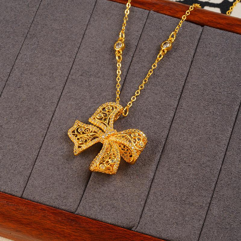 Bubble Bow Women's Temperament Filigree Hollow Clavicle Chain Jewelry Necklace Pendant