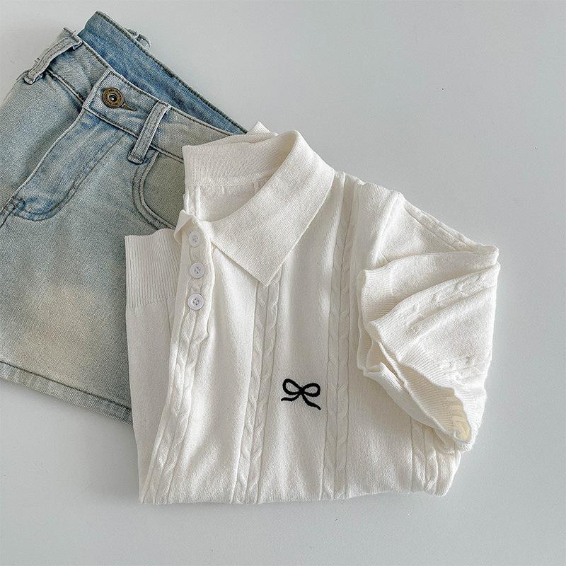 Women's Slim Fit Polo: Sweet Bow Embroidered Short-Sleeve Knit T-Shirt