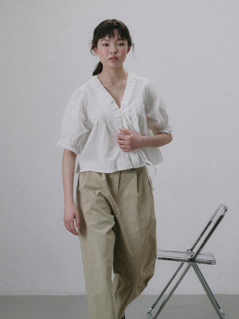 PLATDUJOUR Wide Two Tuck Pants (Ivory)