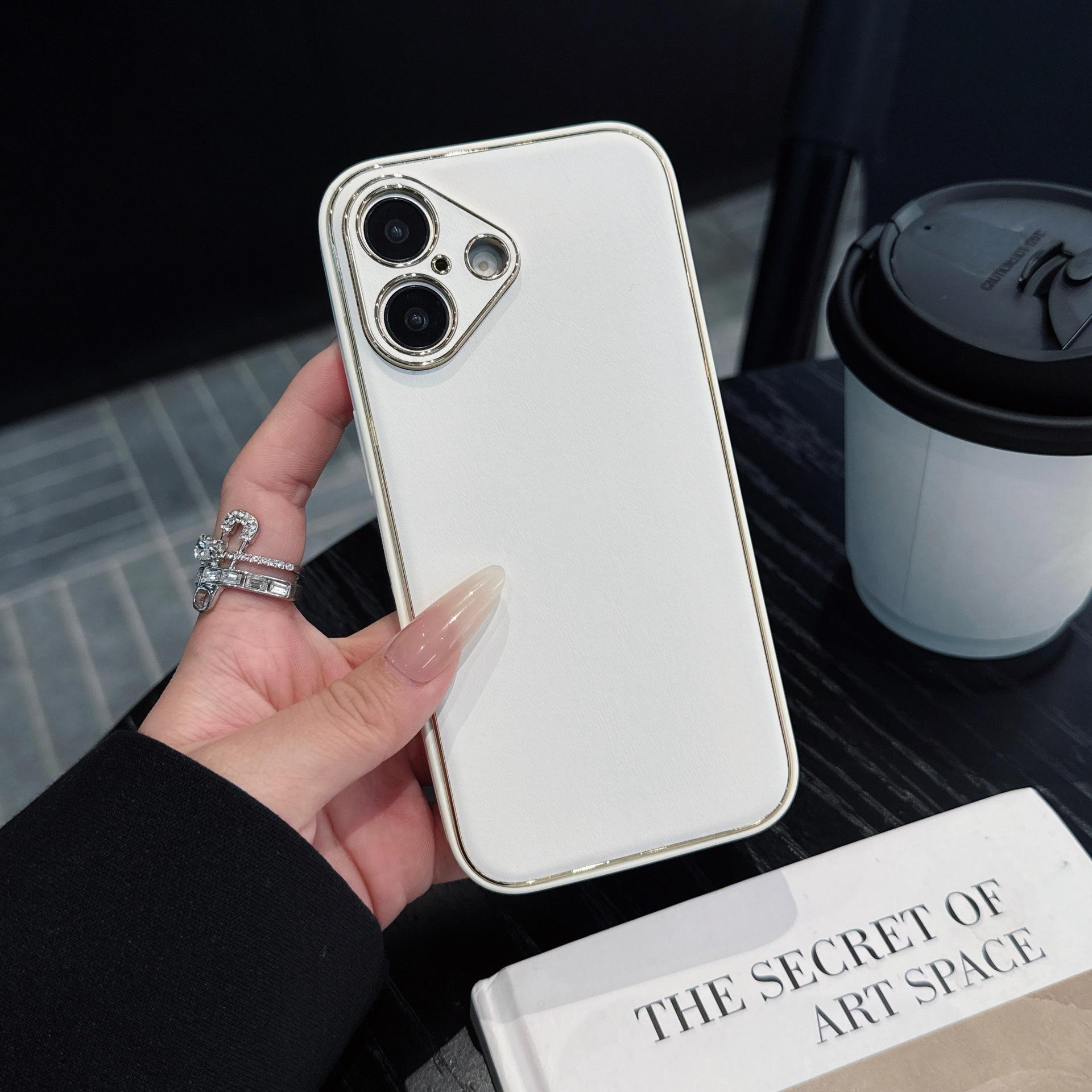 

iPhone 16 Pro Max Gold-Edged Leather Texture Drop-Proof Case Pro