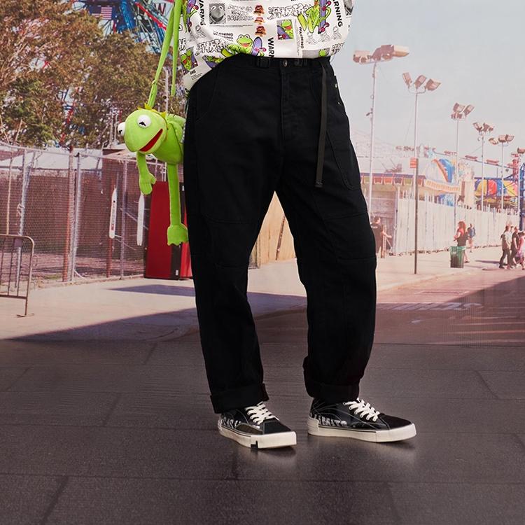 Li-Ning Disney Muppets Kermit Collection Cartoon Print Washed Straight-Leg Casual Pants Unisex Bottoms Black AKXR463-2