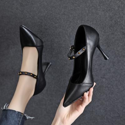 Chaussures de travail à talons hauts pointus à boucle unique de style nouveau Chaussures à la mode pour femmes