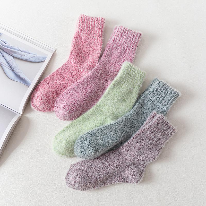 5 Paires de Chaussettes Mi-Tubes d'Hiver pour Femmes en Faux Furets Nouveaux et Laine de Lapin Chaude