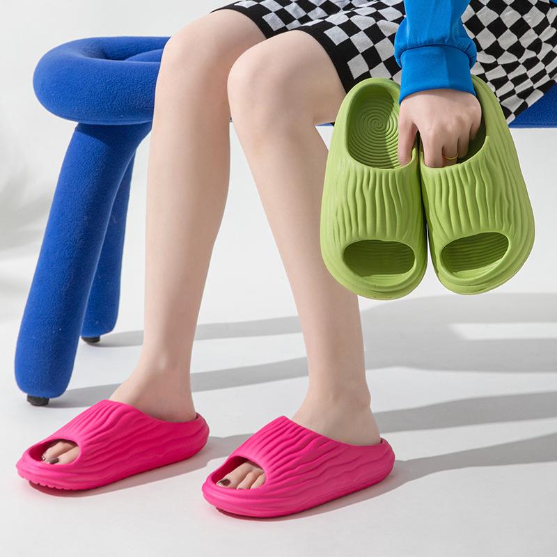 

Four Seasons Coconut Сандалии и тапочки Женские удобные, легкие и носимые домашние хозяйства, ванные комнаты, купающиеся пары носят внешнюю обувь