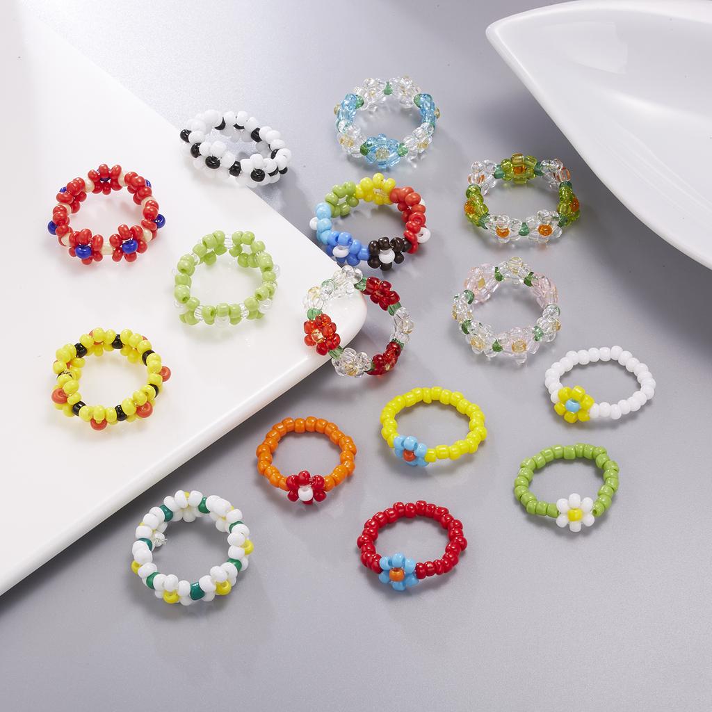 Cute Colorful Flower Finger Ring Rice Beads Elastic Chain Beaded Ring For Women Girls Charm Temperament Jewelry Gift Adjustable