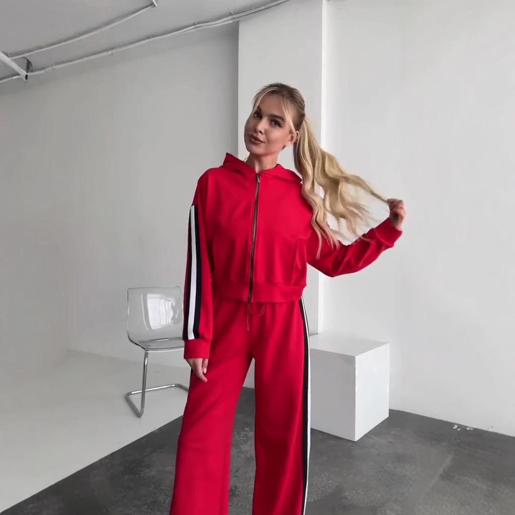 2024 Autumn/Winter Striped Patchwork Hooded Top & Zip-Up Sweatpants Set