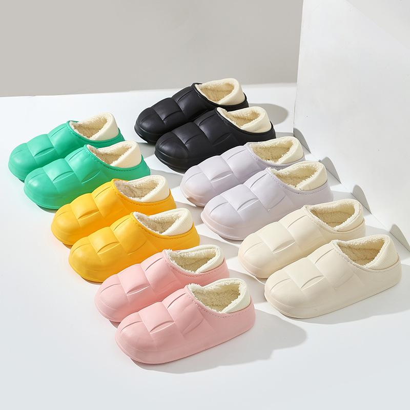 Winter Frauen Baumwolle Hausschuhe Wasserdichte Warme Plüsch Schuhe Mode Indoor Hause Dicke Sohle Schuhe Nicht-Slip Solide Paar Hausschuhe