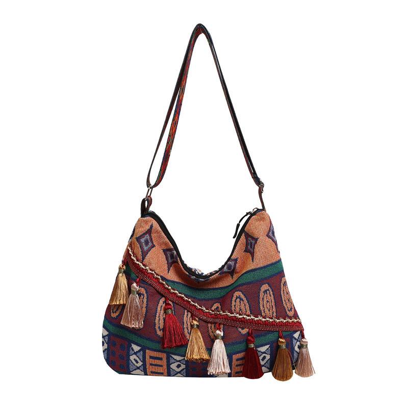 Style Ladies Shoulder Bag With Fringes And Chain For Casual Day Use
