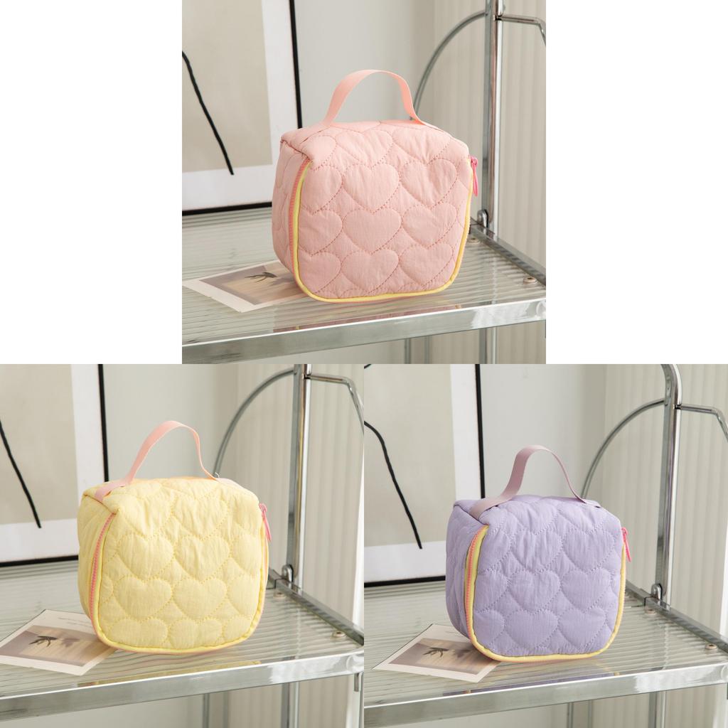 Cute Heart Pattern Makeup Bag With Breathable Polyester For Travel And Home Use