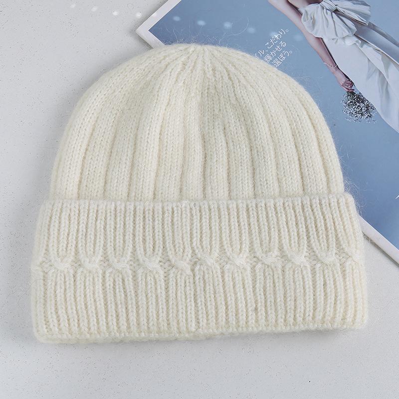 New comfortable and warm pure rabbit hair knitted wool hat source autumn and winter new white ear protection hat headcap
