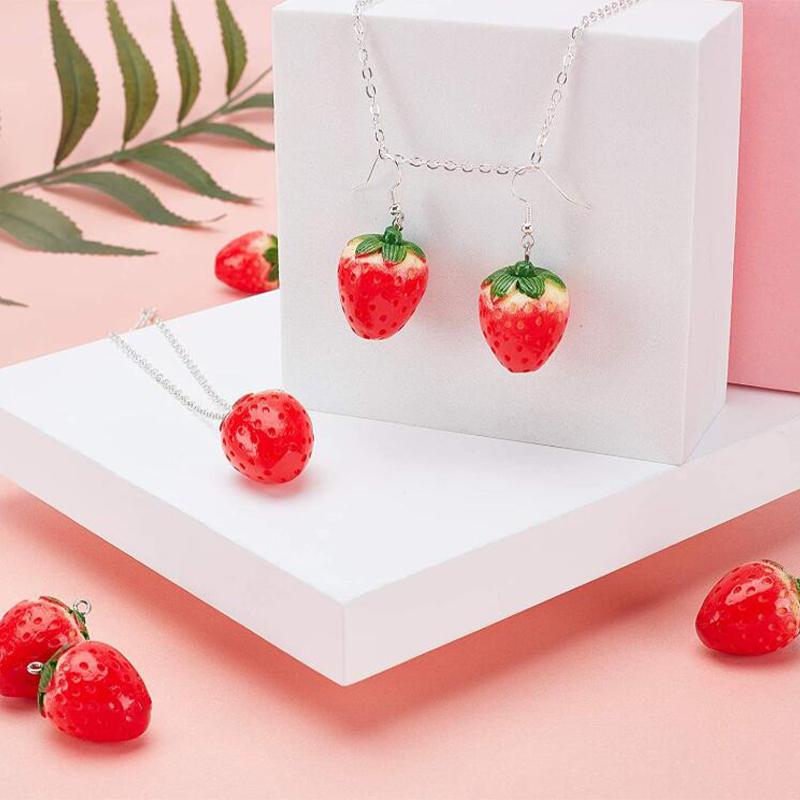 10Pcs Resin Imitation Strawberry Food Shape Charms for Diy Key Chain Necklace Pendants Ornament Jewelry Making Accessories New