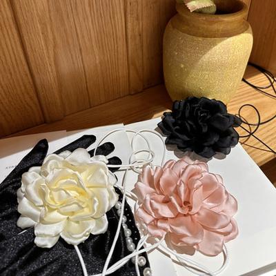 Retro Flower Women Choker Necklace Solid Color Elegant Lace Up Adjustable Strappy Collar Necklace Party Supplies