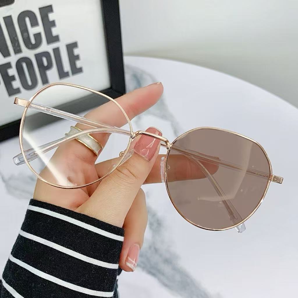 Plamis Pochromic Anti Radiation Metal Computer Glasses Anti Blue Light Eyeglasses For Women/Men