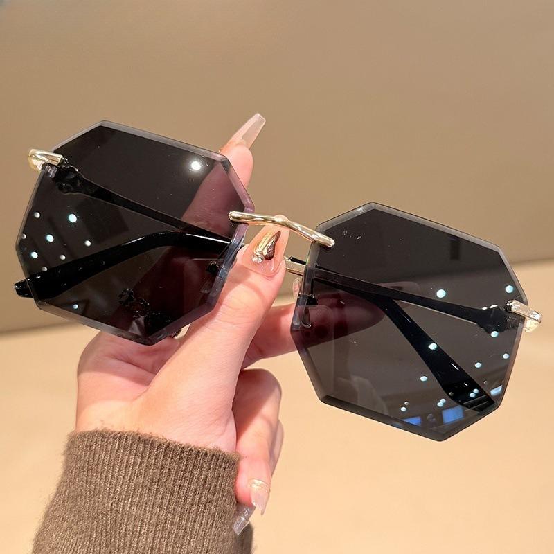 Polygon frameless sunglasses fashion trend summer travel sunscreen sunshade glasses women s metal gradual change sunglasses