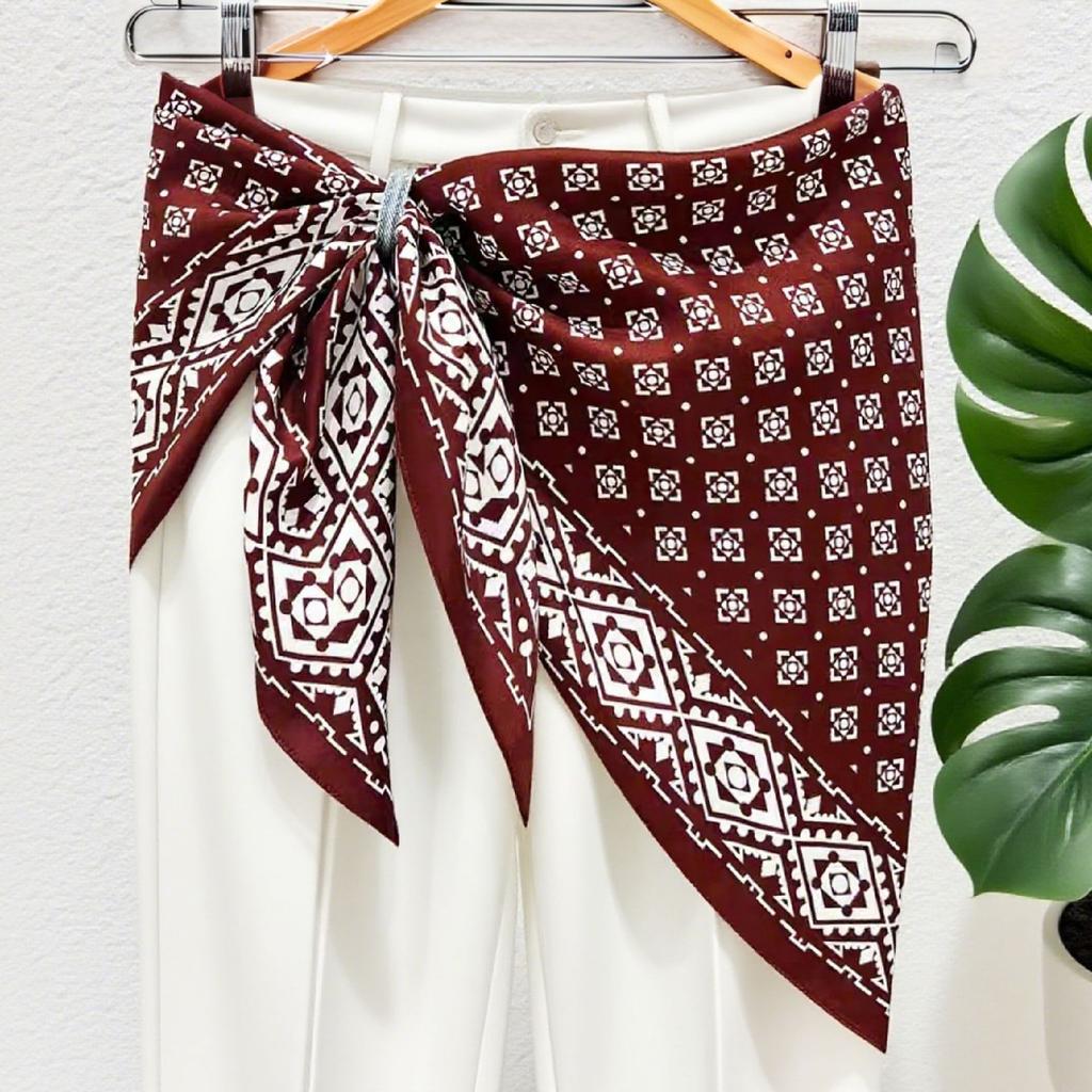 Spring and summer printed skirt women's triangle towel skirt curtain decorative belt towel stacked short skirt fart curtain new fashion