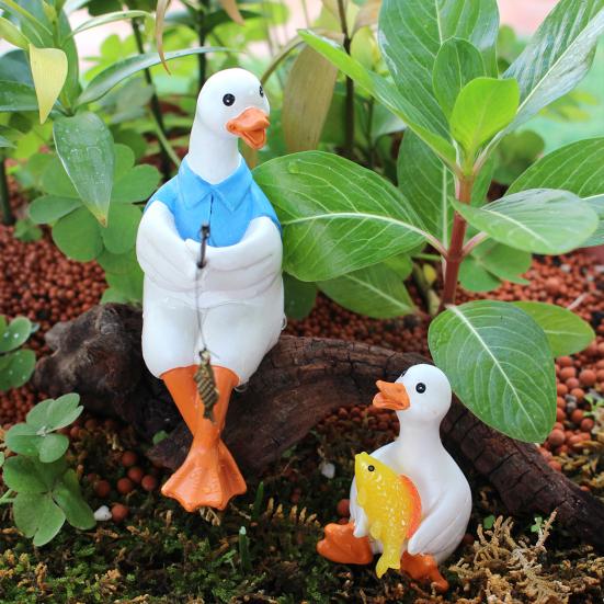 Yousheng 2Pcs Cute Duck Statues Waterproof UV Resistant Funny Cartoon Duck Garden Figurines Indoor Outdoor Decorations