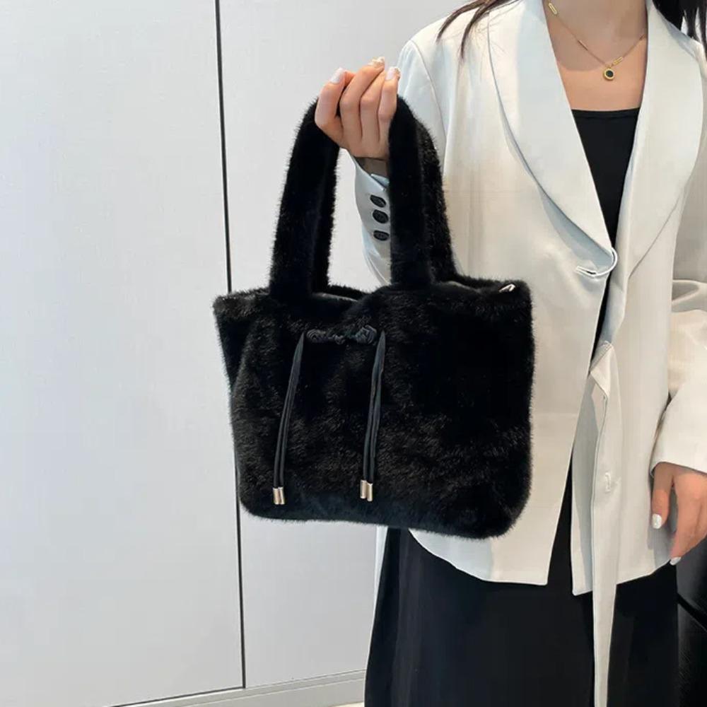 Versatile Plush Handbag Chinese Style Soft Shoulder Bag Trendy Hasp Bow Velvet Tote Bag  Shopping