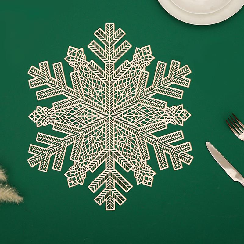 1PC Table Decorations Home Decor Stain Resistant Restaurant Decoration Thermal Insulation PVC Snowflake Meal Mat Party Supplies