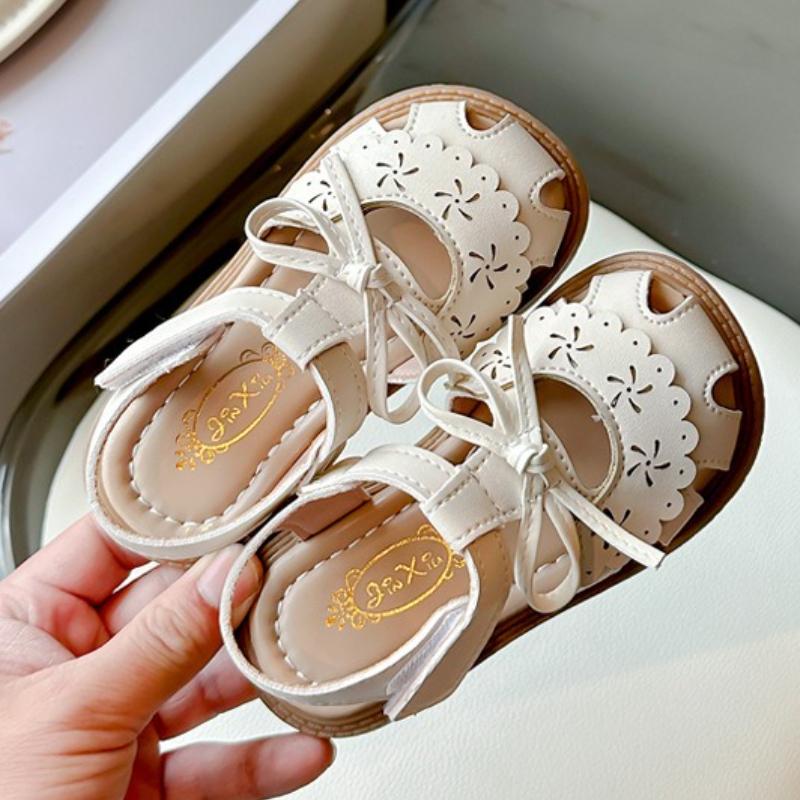 Fashion girls' sandals summer new girls' princess shoe anti slip girls' shoe versatile kids sandals soft soled children's shoes