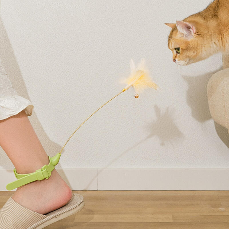 Cat Ankle Feather Fishing Rod Toy pink