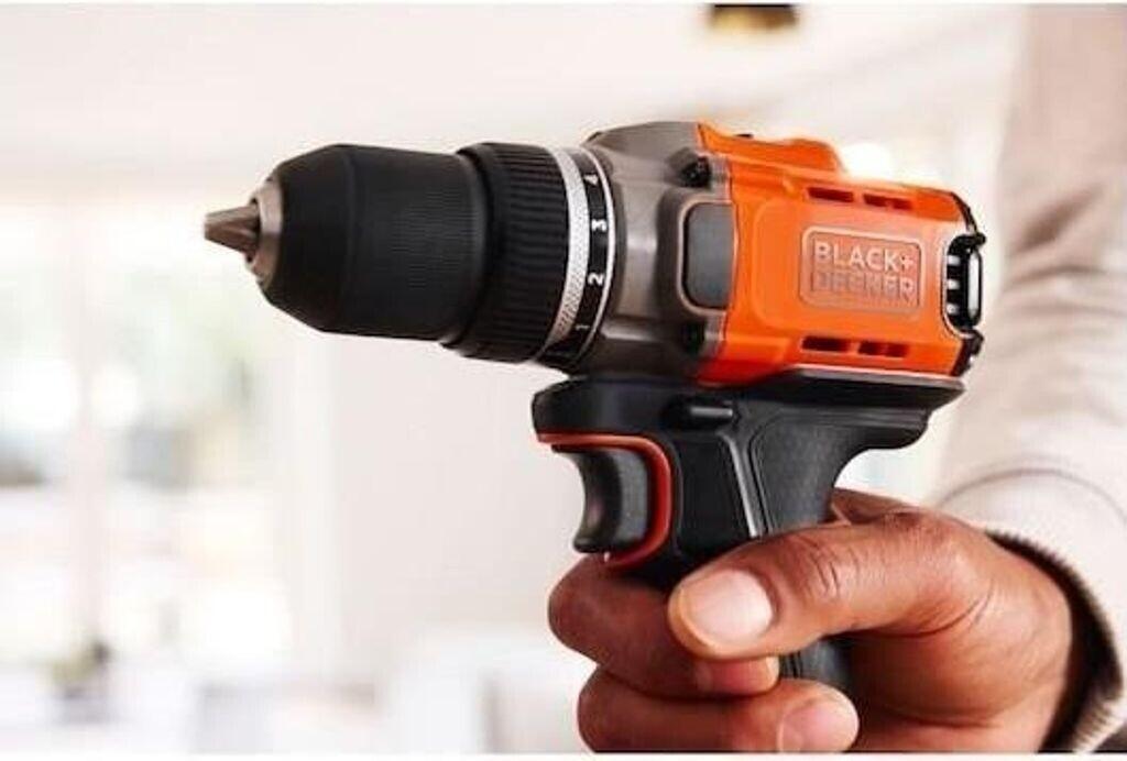 Дрель-шуруповёрт Black & Decker POWERCONNECT (BCD382D2XK-QW)