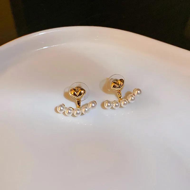 Light Luxury Imitation Pearl Stud Earrings Sweet Heart-shaped Ear Stud For Women Fashion Party Wedding Brid Jewelry Gift