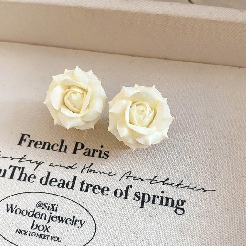 Early spring resin rose stud earrings new niche high-end earrings temperament fashionable versatile earrings women