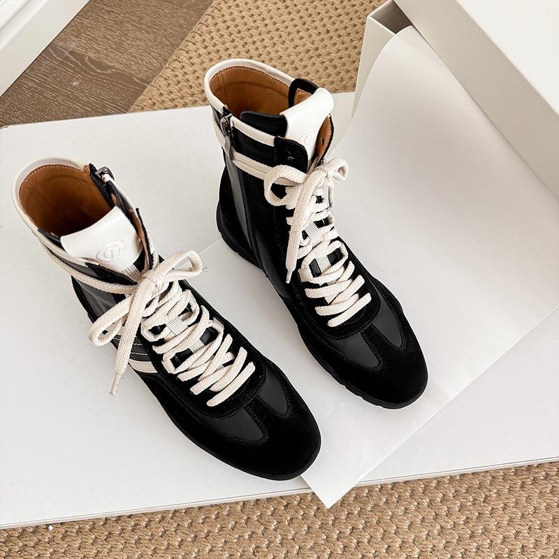 Large size shoes women's 2025 autumn and winter new thin elastic boots versatile lace-up casual sports short boots Martin boots