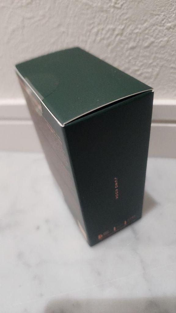 [USED] BTS Jungkook GOLDEN Exhibition Perfume