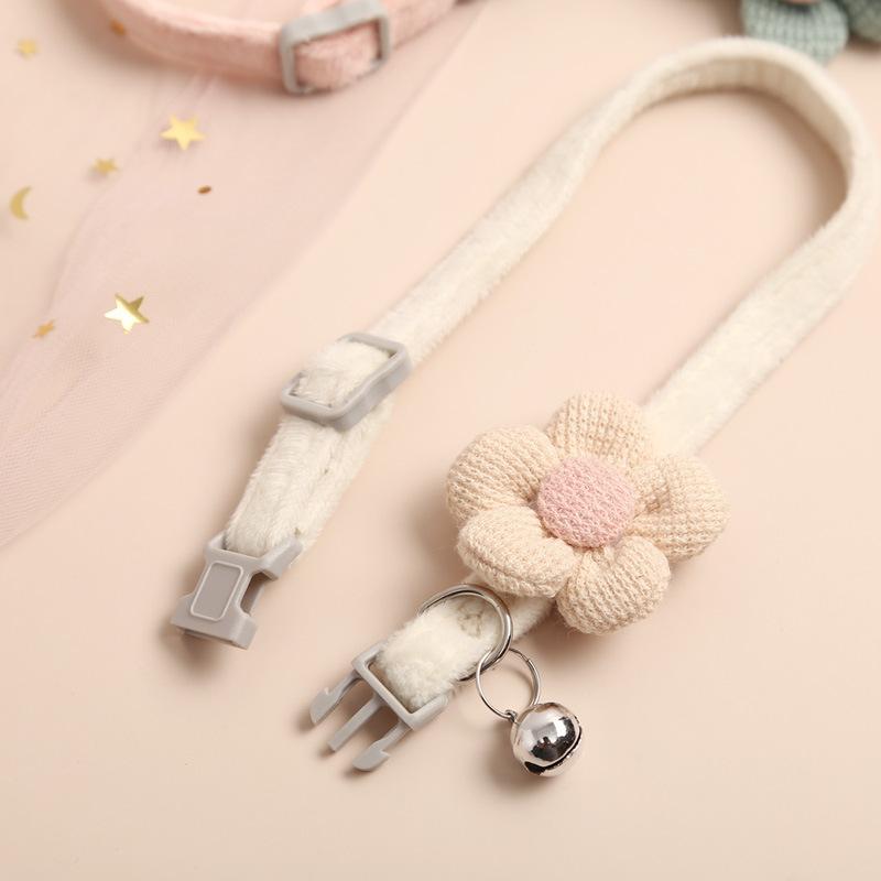 Cat Collar with Cute Flower Adjustable Buckle Cat Collar Bell Collar Cat Small Pet Supplies Kitten Collar Small Dog Acce