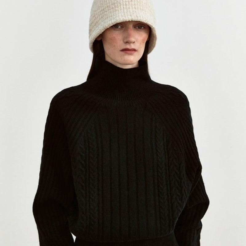 

MOHAN TWF WOOL BOUCLE KNIT BUCKET HAT IVORY IVORY