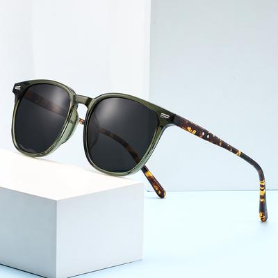 New Ultra Light Square Black Face Enhancing Sunglasses Trendy Natural Color UV Resistant 3069