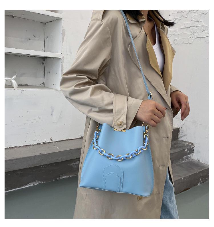 2024 Frühling Koreanische Mode Große Kapazität Strukturierte Bucket Umhänge- & Schultertasche für Damen