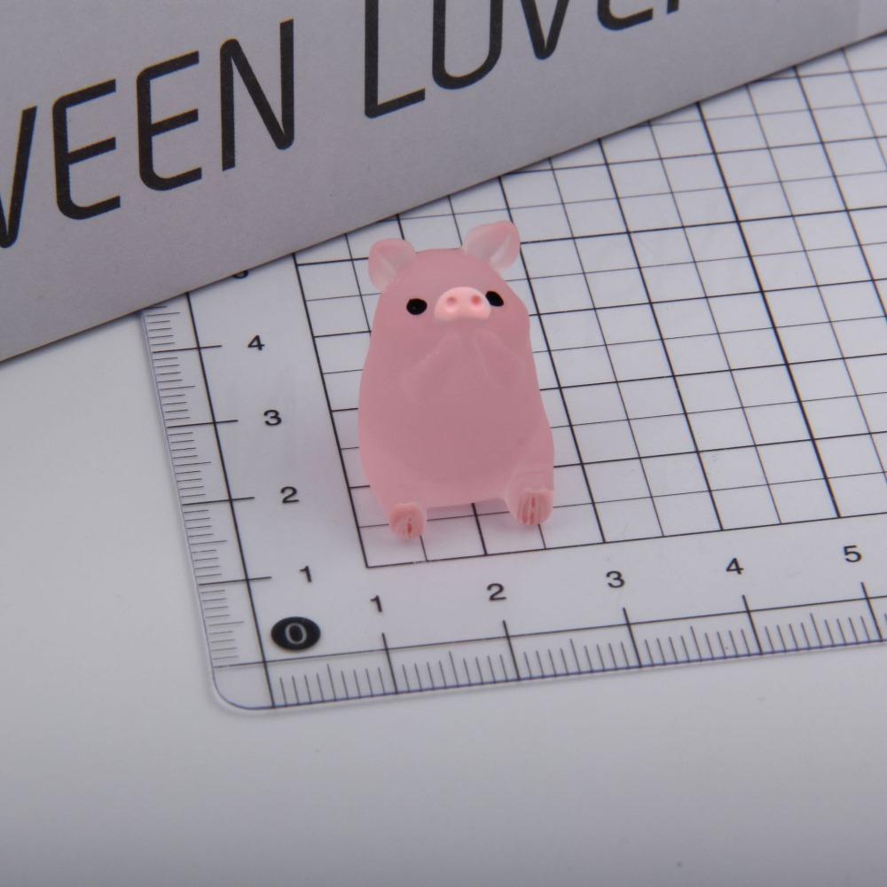 20pcs Luminous Mini Ornament Glowing Microlandscape Decoration Pink Piggy Doll Toy  Doll House Decor