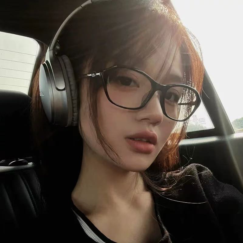 New Internet celebrity glasses fashion anti-blue business elegant men and women show young advanced sense simple reading glasses