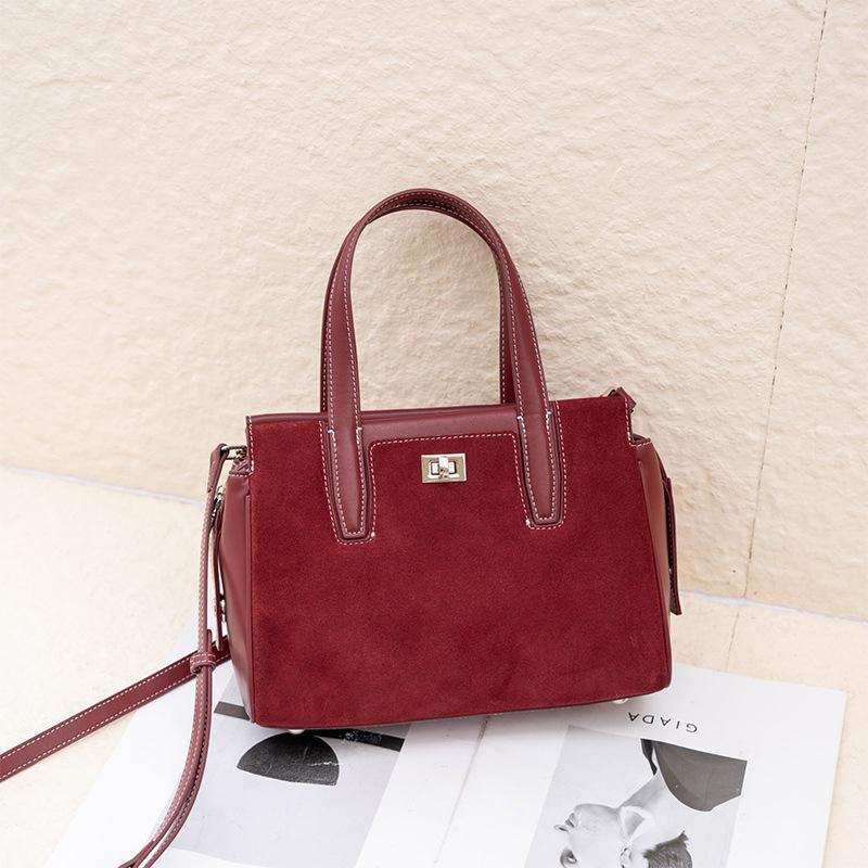 

Genuine Leather Women s Bag Autumn New Vintage Matte Spliced Cowhide Small Square Handbag Boston Tote Bag 25*18.5*11 вина червоного кольору