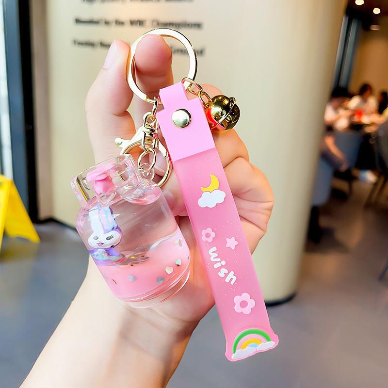 Unique Floating Sand Acryl Keychain Cute Astronaut Design For Gifts And Souvenirs