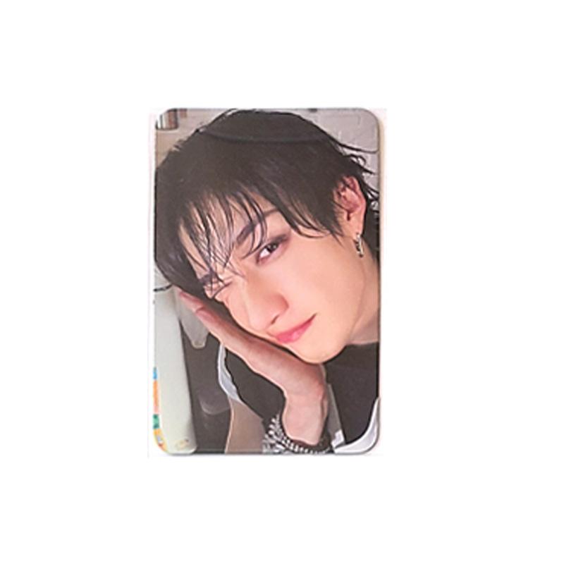 

[ФОТОКАРТА] Stray Kids – 4-й альбом ‘KARMA’ (СКЗОО ВЕР.) Только фотокарточка