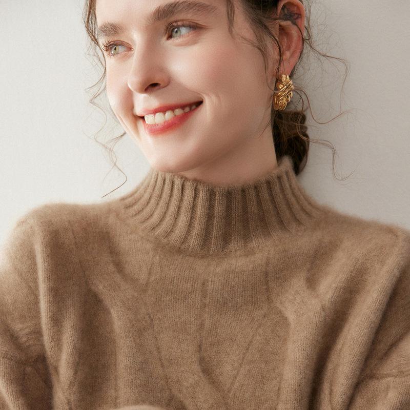 Women's Cashmere Half-High Neck Cable Knit Pullover - Thick, Loose & Cozy for Autumn/Winter.