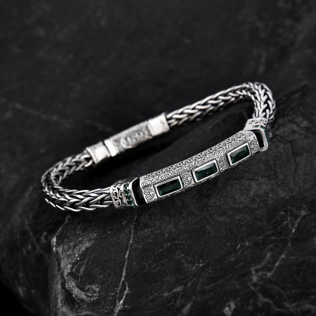 Men's Handmade Hemp Rope Bracelet with Vine Pattern Minimalist Diamond Accent Jewelry for Casual Style