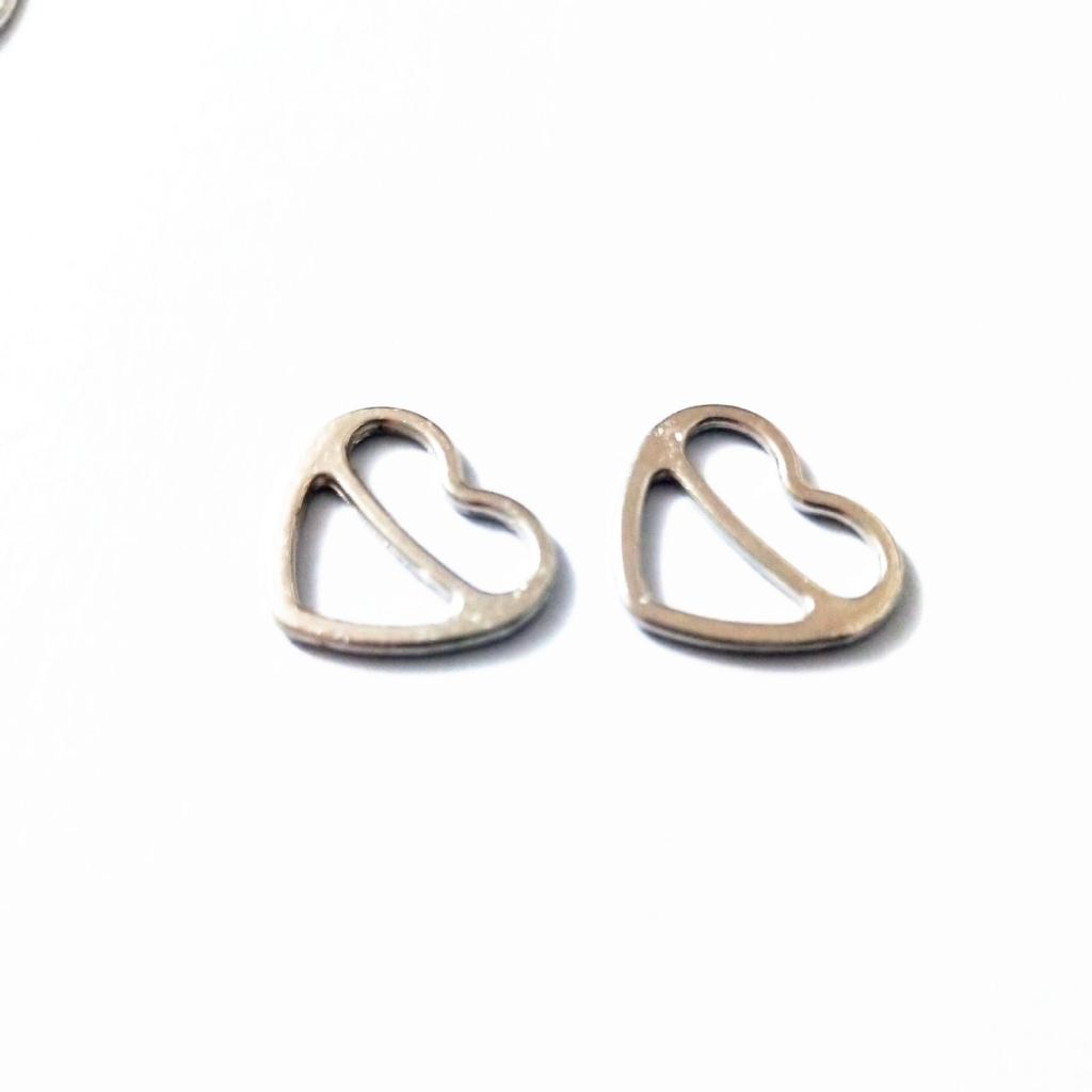 Heart-Shaped Alloy Buckle for Swimsuits, Lingerie, Shoes, and Clothing