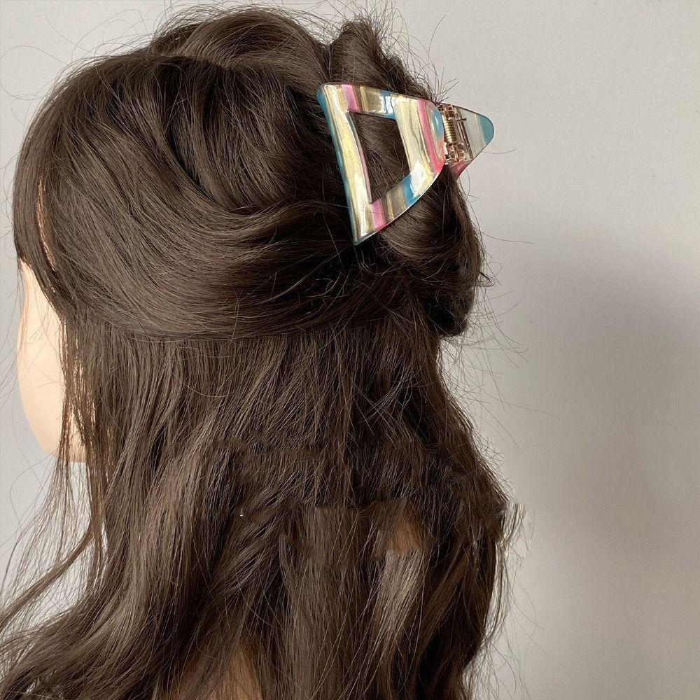 Hollow Middle Shark Clip Acetic Acid Acetate Hair Claw Cute Triangle Claw Clip Photograph