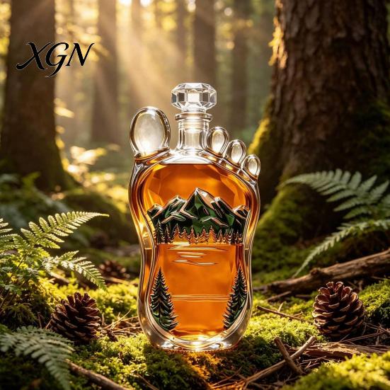 Whiskey Decanter Sasquatch Foot Bottle, Shaped Glass Wine Kitchen Bottle Decorative Liquor for Home Bar Parties High Borosilicate