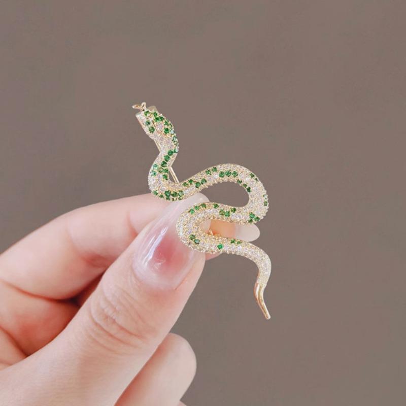 1Pc Delicate Snake Brooch for Men Women Inlaid Zircon Snake Animal Brooches Pins Jewelry Trendy Accessories Party Gifts