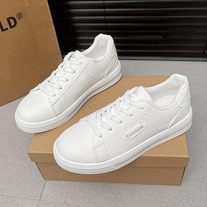 Spring and Autumn Simple Little White Shoes Women's 2025 New Fashion Sports Casual Versatile Board Shoes Women